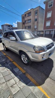 HYUNDAI TUCSON 2.0 MPFI GLS 16V 143CV 2WD FLEX 4P AUTOMÁTICO